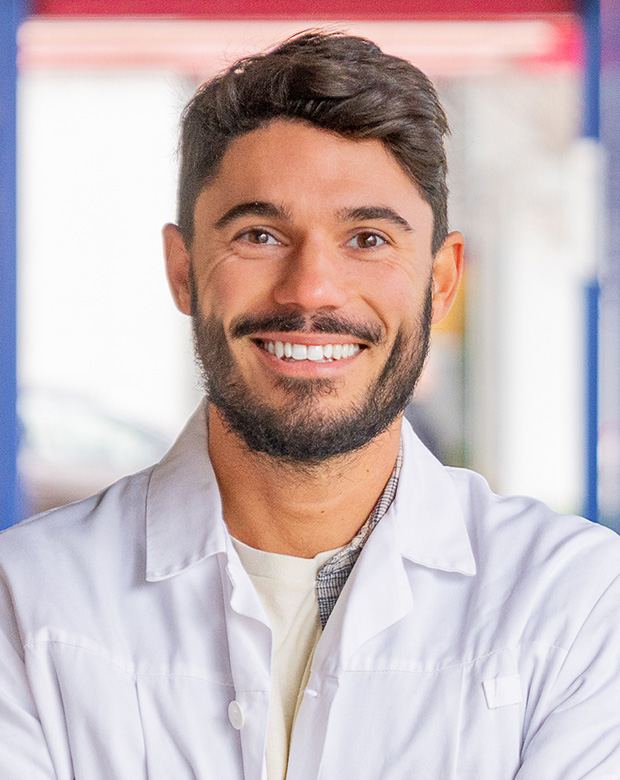 Portrait de Grisey Hugo