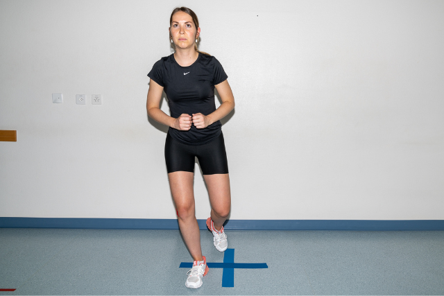 16. SQUAT SUR UNE JAMBE