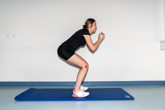 6. SQUAT